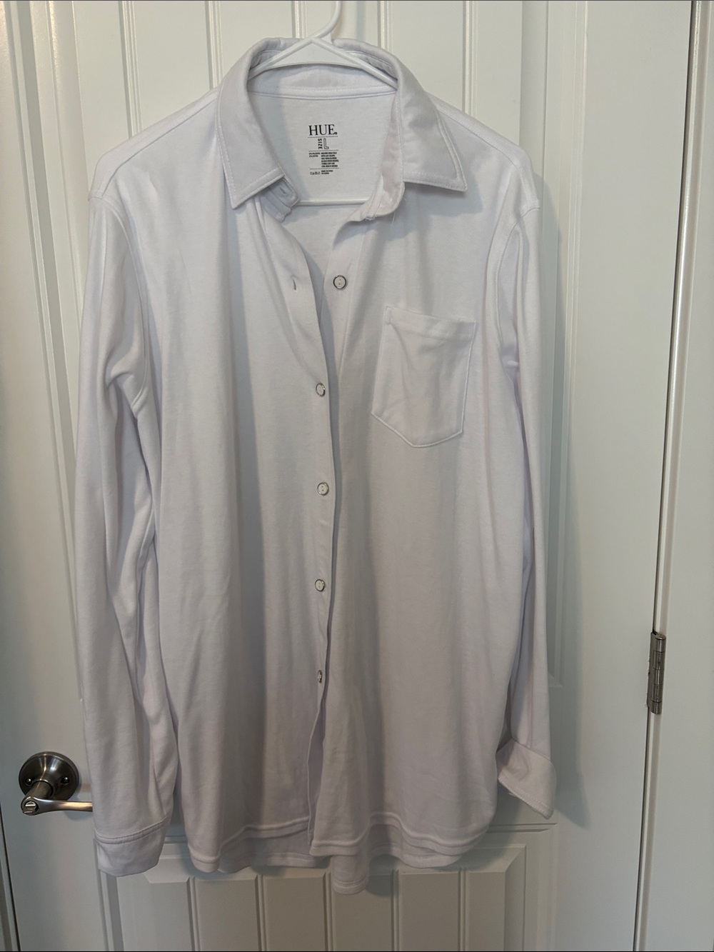 HUE White Women's Button-Down Shirt